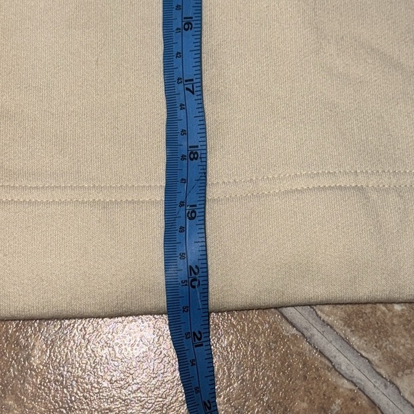 OLD NAVY KIDS/GIRLS LRG 10/12 Cream Sweatshirt with Red Heart Long Sleeve - Picture 7 of 10